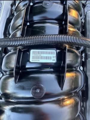 6.4/ 5.7 hemi ram truck intake manifold 6.4/ 5.7 hemi ram truck intake manifold