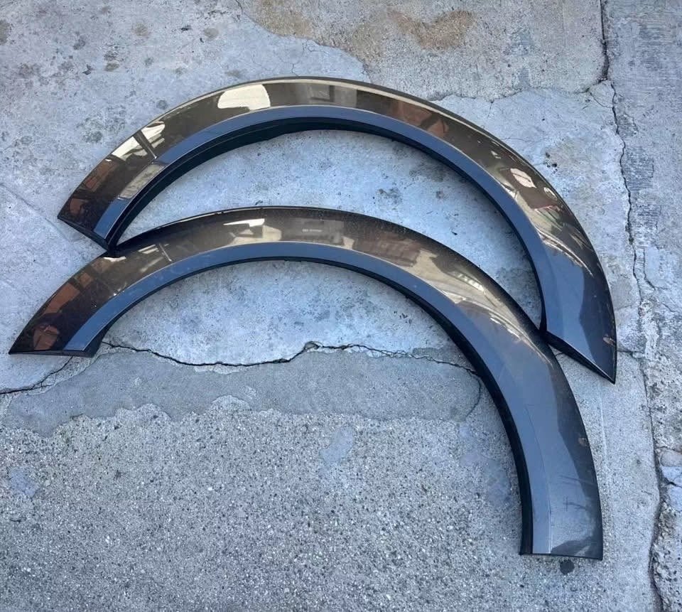 original challenger hellcat srt scatpack widebody rear quarter panel flare original challenger hellcat srt scatpack widebody rear quarter panel flare