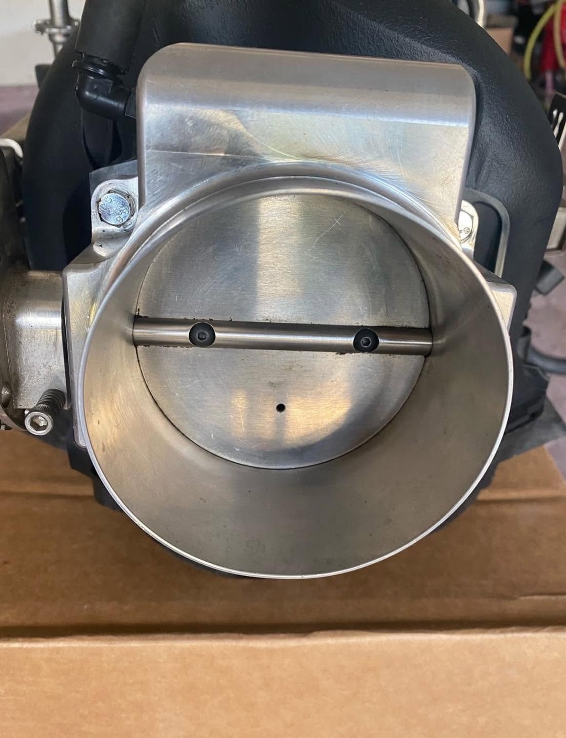 fast lsxrt 102 intake nick williams 102tb truck return less fuel rail injectors 6.0 cathedral port intake 4.8,5.3,6.0 ls heads fast lsxrt 102 intake nick williams 102tb truck return less fuel rail injectors 6.0 cathedral port intake 4.8,5.3,6.0 ls heads
